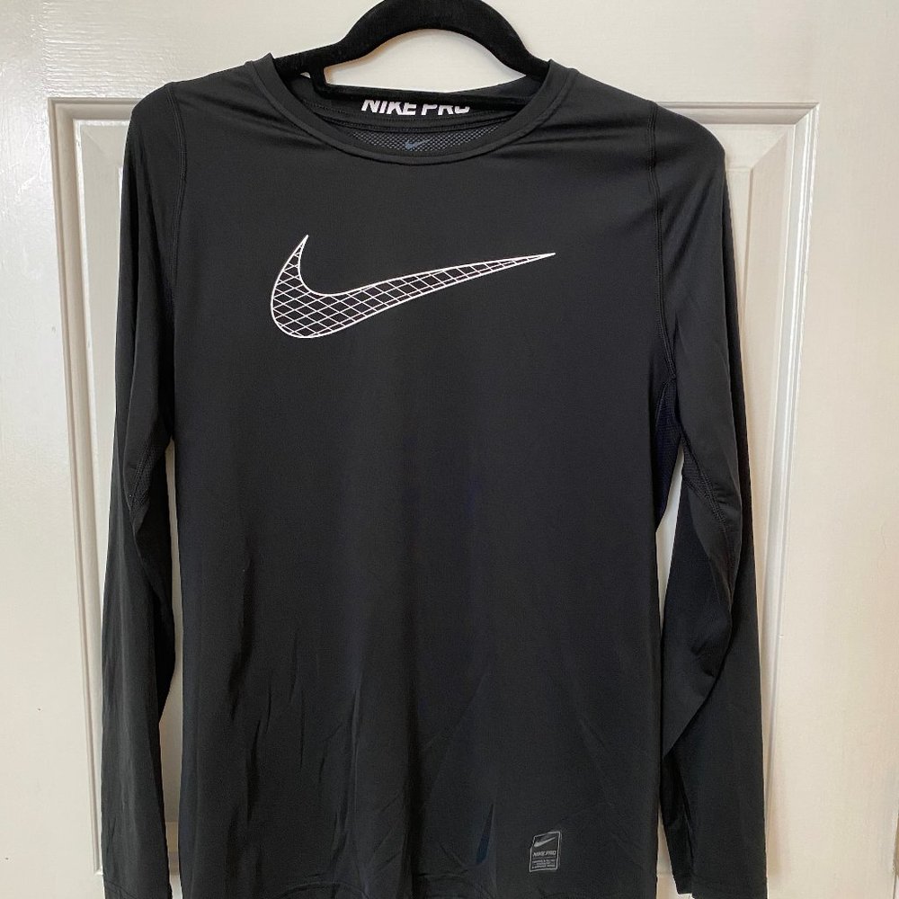 Nike PRO Big Boys Long Sleeve Tee_SZ XL